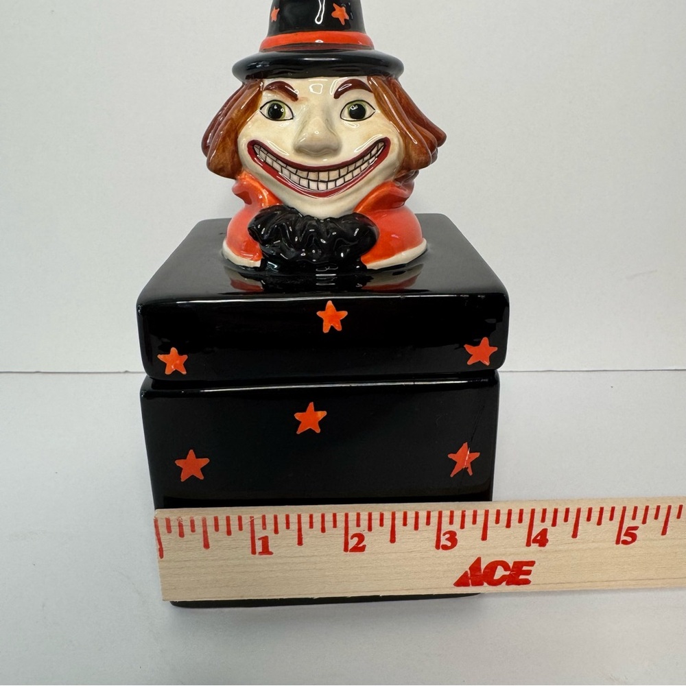 Pacific Rim Vintage Halloween Witch Clown Ceramic Covered Treat Jar Candy Box - Picture 6 of 16